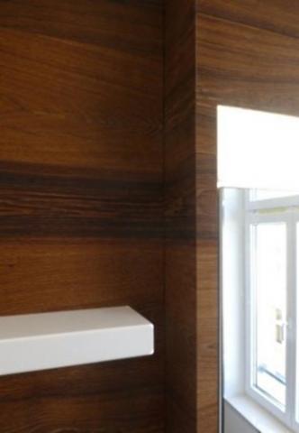 Holz um die Ecke